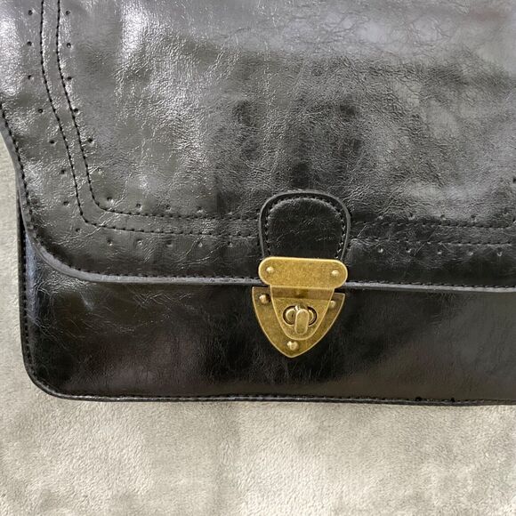 Steve Madden Purse Faux Leather Black Flap Cross Body Shoulder Bag toggle 90’s ? - Picture 3 of 14